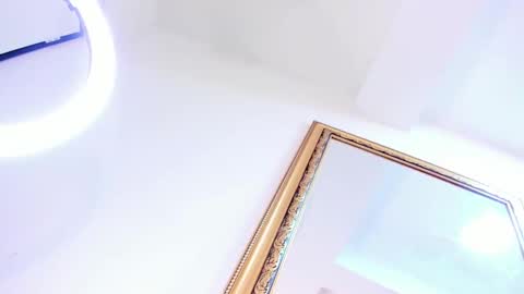 sophie_newton online show from 02-13-25, 03:24