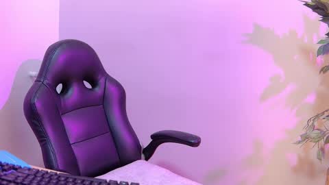 Sophi online show from 02-19-26, 12:45