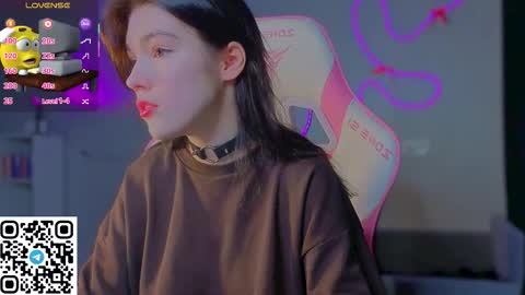 sophie_nomenal_ online show from 02-27-26, 08:20