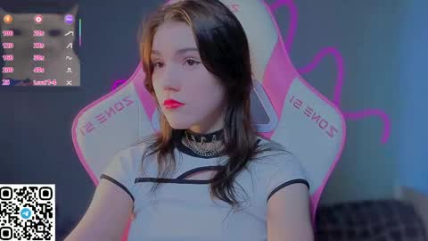 sophie_nomenal_ online show from 05-03-26, 03:18
