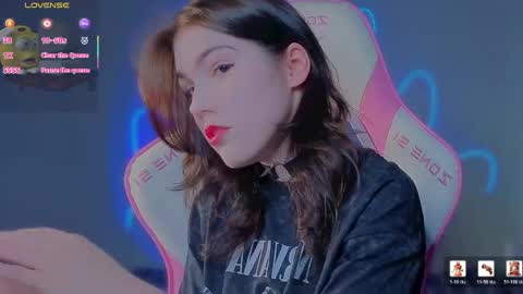 sophie_nomenal_ online show from 05-26-26, 04:14