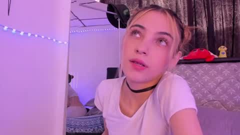 Snapshot of sophie_vega1 chatting on 07-02-26, 06:36 Sophie online show from 07-02-26, 06:36
