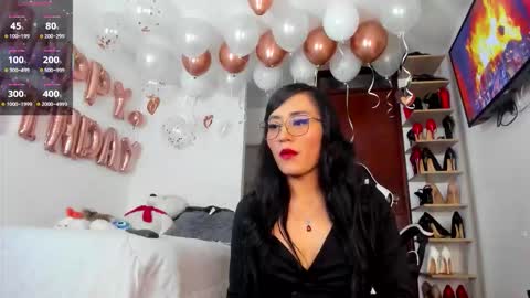 sophiebaker__ online show from 11-04-25, 01:27