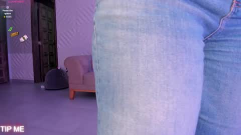 Sophie online show from 04-20-26, 12:35