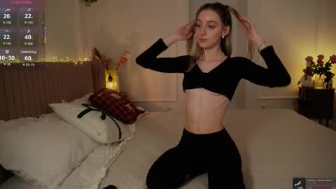 sophiebelll online show from 12-21-25, 11:39