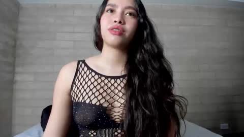 sophiebellucci online show from 11-29-25, 07:22