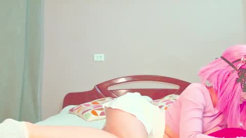 Snapshot of sophiechan69 chatting on 01-14-25, 03:47 ShopieChan69 online show from 01-14-25, 03:47