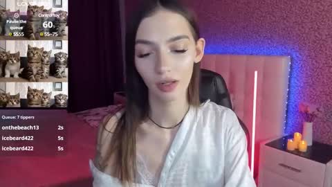 Snapshot of sophiecherrie chatting on 01-27-25, 09:23 Sophie online show from 01-27-25, 09:23