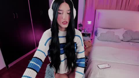 Snapshot of sophiecornett chatting on 12-03-24, 02:14 online show from 12-03-24, 02:14