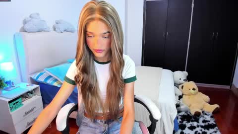    online show from 03-28-26, 07:52