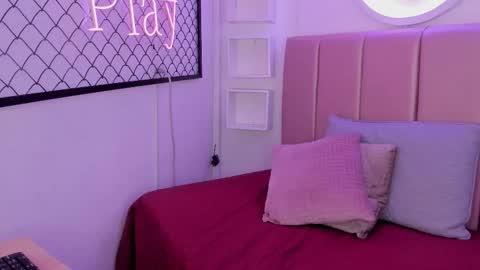 Sophie  online show from 10-02-25, 02:57