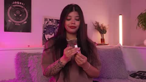 Snapshot of sophiee_art chatting on 02-23-26, 04:21 Sophiee online show from 02-23-26, 04:21