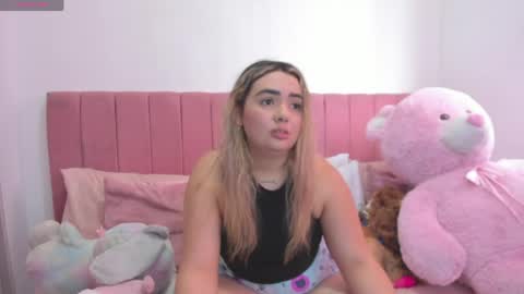 sophiee rosee online show from 06-07-26, 06:33