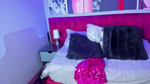 Sophie online show from 03-03-25, 05:50