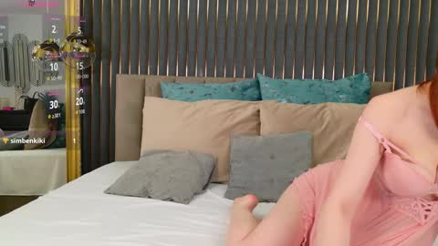 Sophie online show from 03-27-26, 08:41