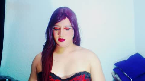 sophiehillsxo online show from 12-05-25, 02:20