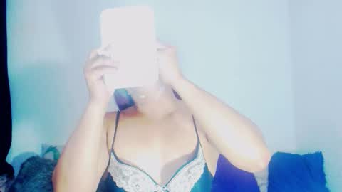 sophiehillsxo online show from 02-06-26, 02:49