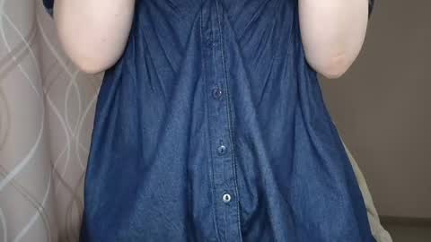Snapshot of sophiemisss chatting on 04-25-26, 01:14 Sophiemisss online show from 04-25-26, 01:14