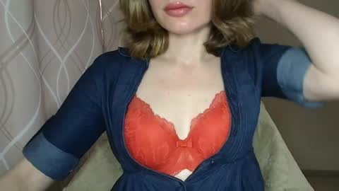 Snapshot of sophiemisss chatting on 04-25-26, 01:41 Sophiemisss online show from 04-25-26, 01:41