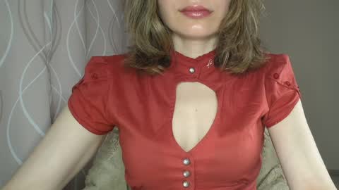 Snapshot of sophiemisss chatting on 06-08-26, 07:42 Sophiemisss online show from 06-08-26, 07:42
