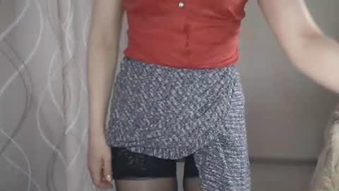 Sophiemisss online show from 06-25-26, 06:29