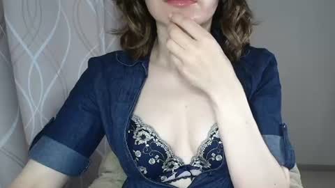 Sophiemisss online show from 07-21-26, 06:27