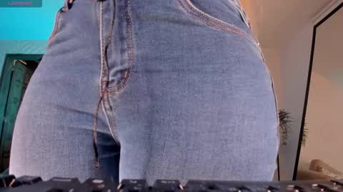 Snapshot of sophiepalmerx chatting on 09-30-25, 11:37 Sophie Palmer online show from 09-30-25, 11:37