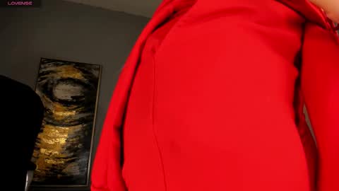 Snapshot of sophiepalmerx chatting on 10-28-25, 10:41 Sophie Palmer online show from 10-28-25, 10:41