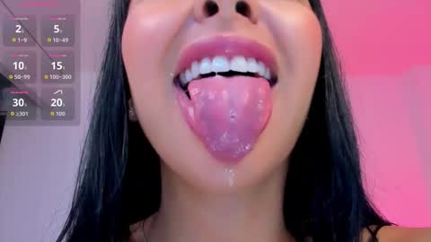 sophierooy online show from 02-19-26, 04:14