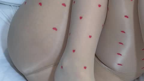 SophieWild online show from 02-14-26, 05:10