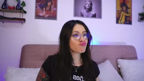 Sophiie online show from 11-06-25, 12:06