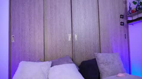Sophiie online show from 05-07-26, 03:12