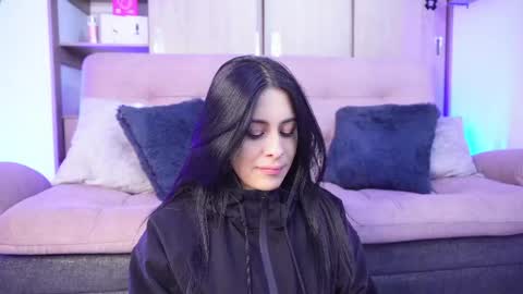 Sophiie online show from 05-13-26, 03:04
