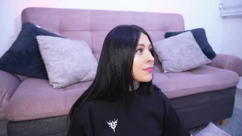 Sophiie online show from 06-03-26, 01:41