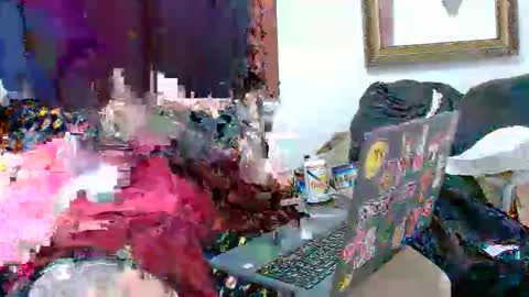 Snapshot of sophirivers chatting on 09-12-25, 01:49 sophirivers online show from 09-12-25, 01:49