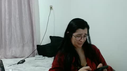 Snapshot of sophirivers chatting on 09-13-25, 01:27 sophirivers online show from 09-13-25, 01:27