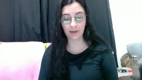 Snapshot of sophirivers chatting on 10-02-25, 09:55 sophirivers online show from 10-02-25, 09:55