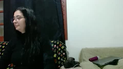 Snapshot of sophirivers chatting on 10-09-25, 10:30 sophirivers online show from 10-09-25, 10:30