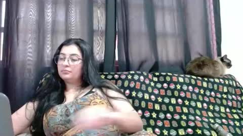 Snapshot of sophirivers chatting on 10-15-25, 08:31 sophirivers online show from 10-15-25, 08:31