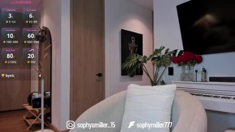 Sophy online show from 03-02-26, 03:52