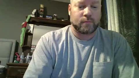 Snapshot of soro00421 chatting on 01-15-25, 09:30 soro00421 online show from 01-15-25, 09:30