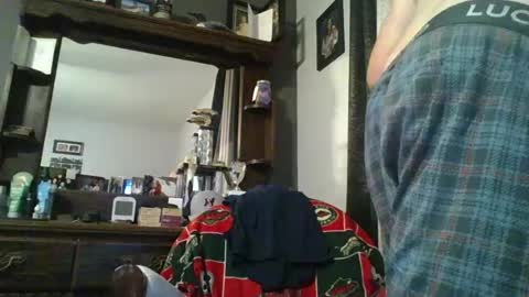 soro00421 online show from 08-04-26, 08:33