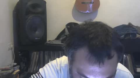 Snapshot of sorollrosa chatting on 10-25-25, 03:03 Metronomism online show from 10-25-25, 03:03
