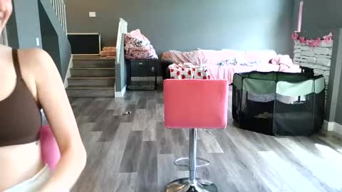 McKenzie Mae online show from 04-30-26, 08:57
