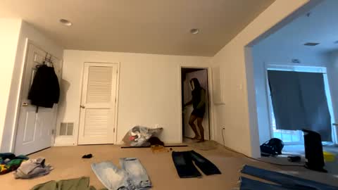 sorryicum online show from 12-27-24, 03:26