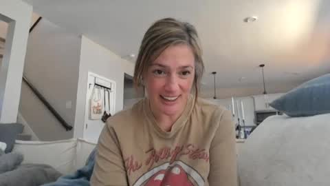 NaughtyMommy online show from 08-01-26, 04:17