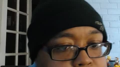 Snapshot of soul_glo chatting on 03-12-26, 11:00 soul_glo online show from 03-12-26, 11:00