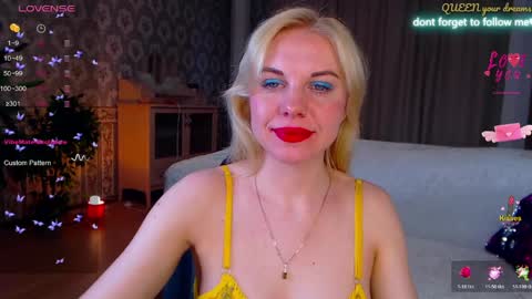 Lisa online show from 04-07-26, 01:28