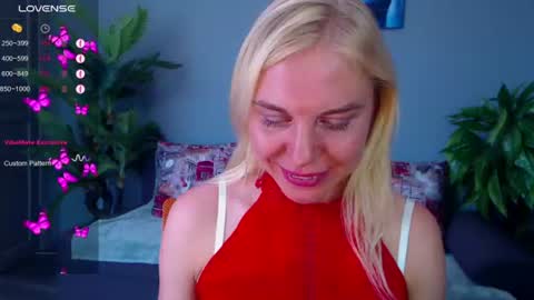 Snapshot of soul_liza chatting on 07-10-26, 05:01 Lisa online show from 07-10-26, 05:01