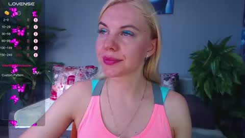 Snapshot of soul_liza chatting on 07-23-26, 01:58 Lisa online show from 07-23-26, 01:58